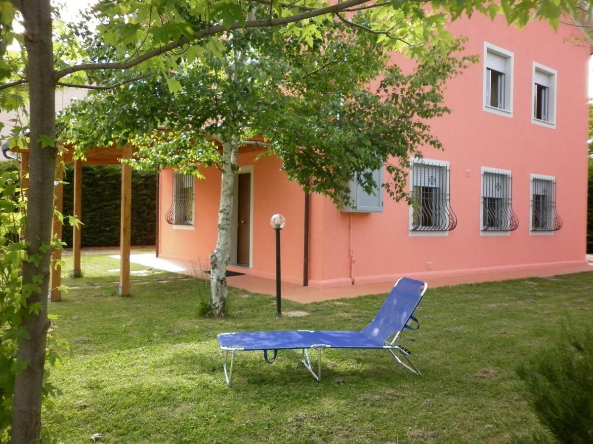 Villa Jolanda Fratte Rosa Exterior foto
