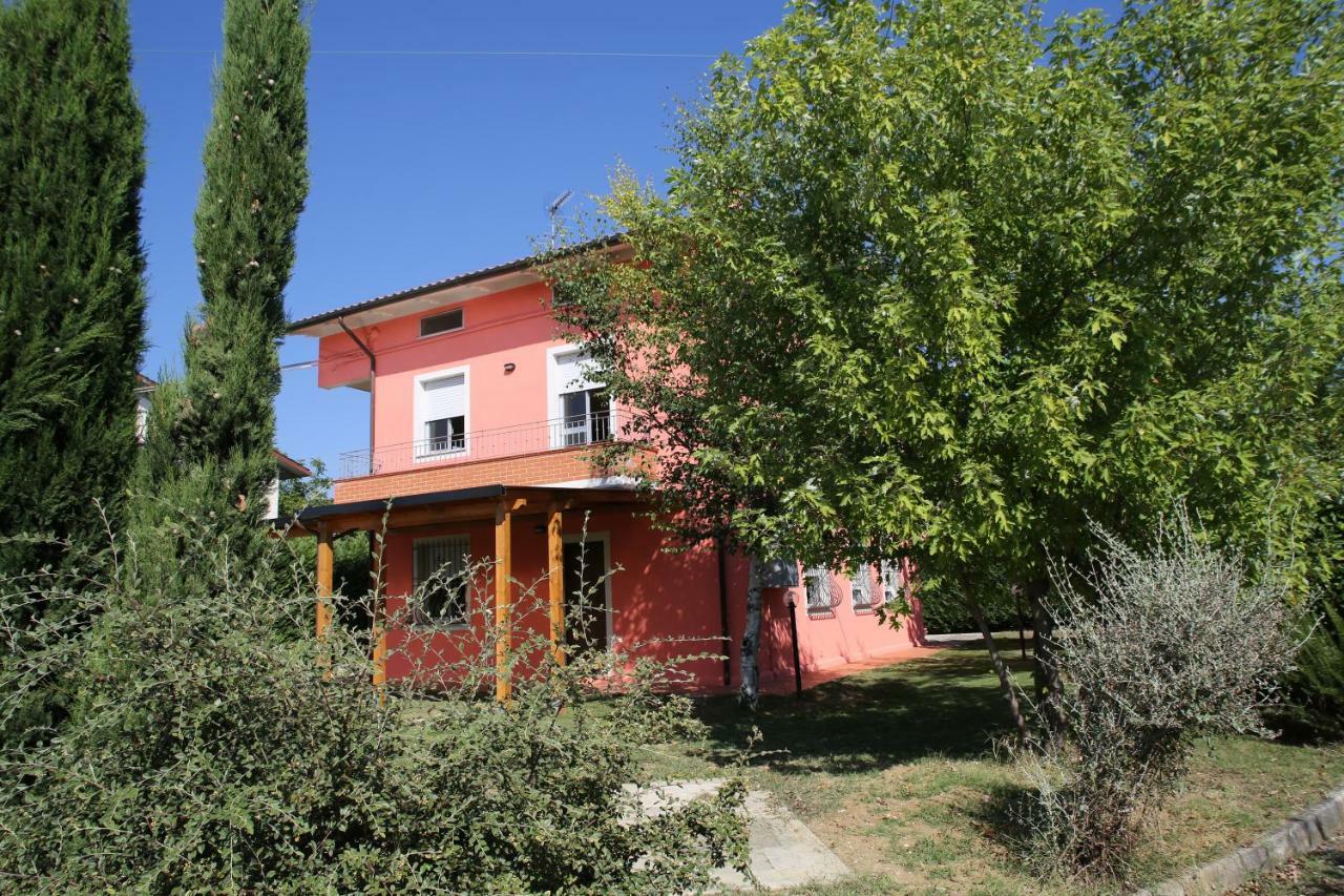 Villa Jolanda Fratte Rosa Exterior foto